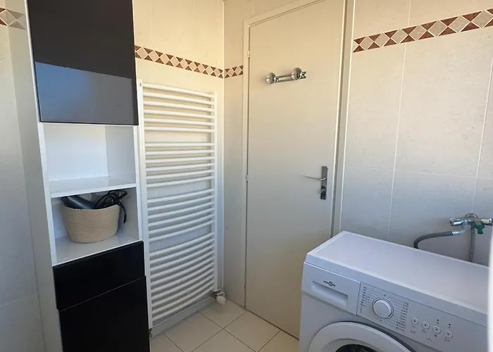 Apartment Terrace In Full Sun *